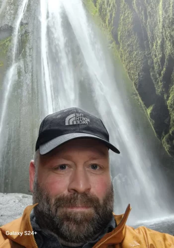 Iceland’s Best in 3-Days: Golden Circle & South Coast Tour with Glacier Hike, Glacier Lagoon and Northern Lights Adventure