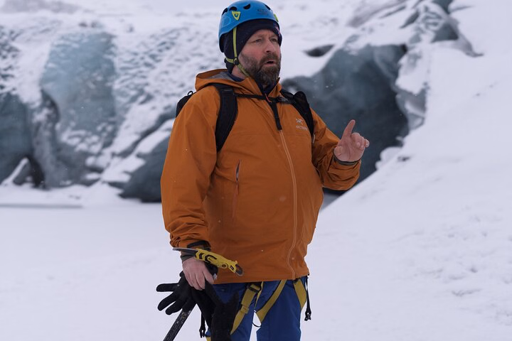 3060da09-d4dc-49d7-ad32-e13b9fe8a87d