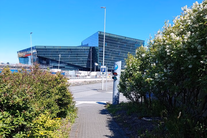 43d6fb2f-6a4b-4c92-b6c5-ff5958738a85