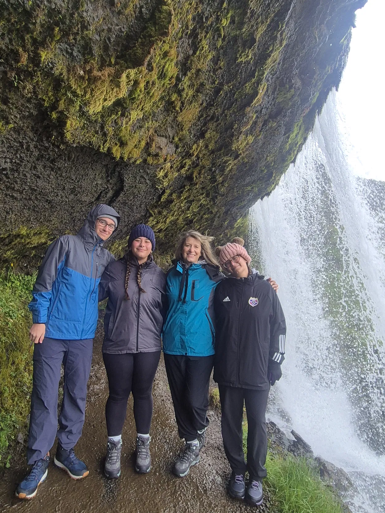 4d12284c-7f56-4169-8103-441ef73ff4ae