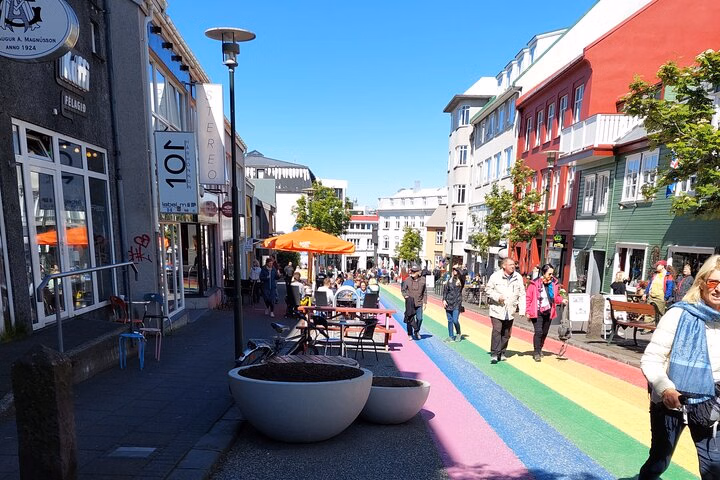 Exclusive Private Walking Tour with Food in Reykjavik – Guided by Otto the Viking