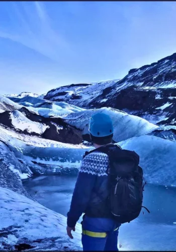 a6f79357-344b-40ce-a172-f9095b0220f9