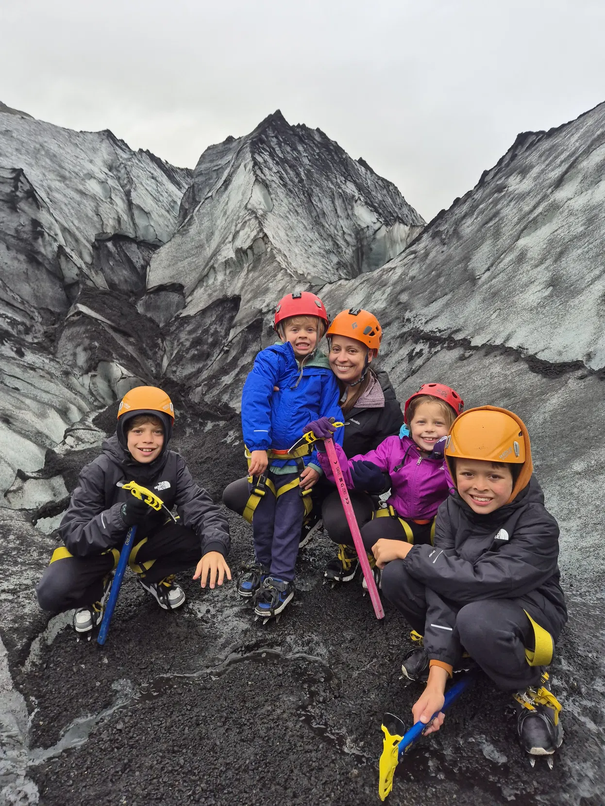 b2edadbe-37cc-4760-ae64-781a9a469fe0