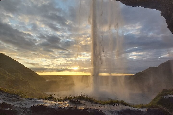 c9a048af-404e-46ed-b62f-c69408640e62